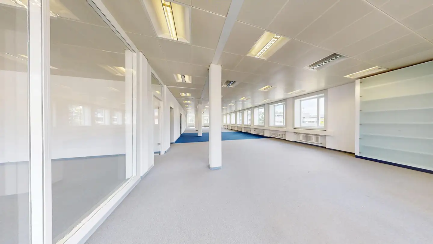 Advertising space for rent - Steinackerstrasse 28, 8302 Kloten