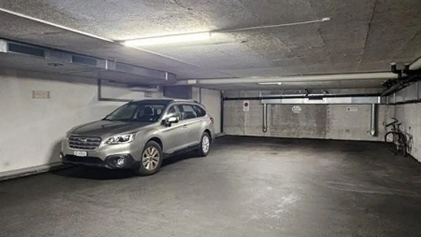 Tiefgaragenstellplatz mieten - Bahnhofstrasse 21, 6300 Zug