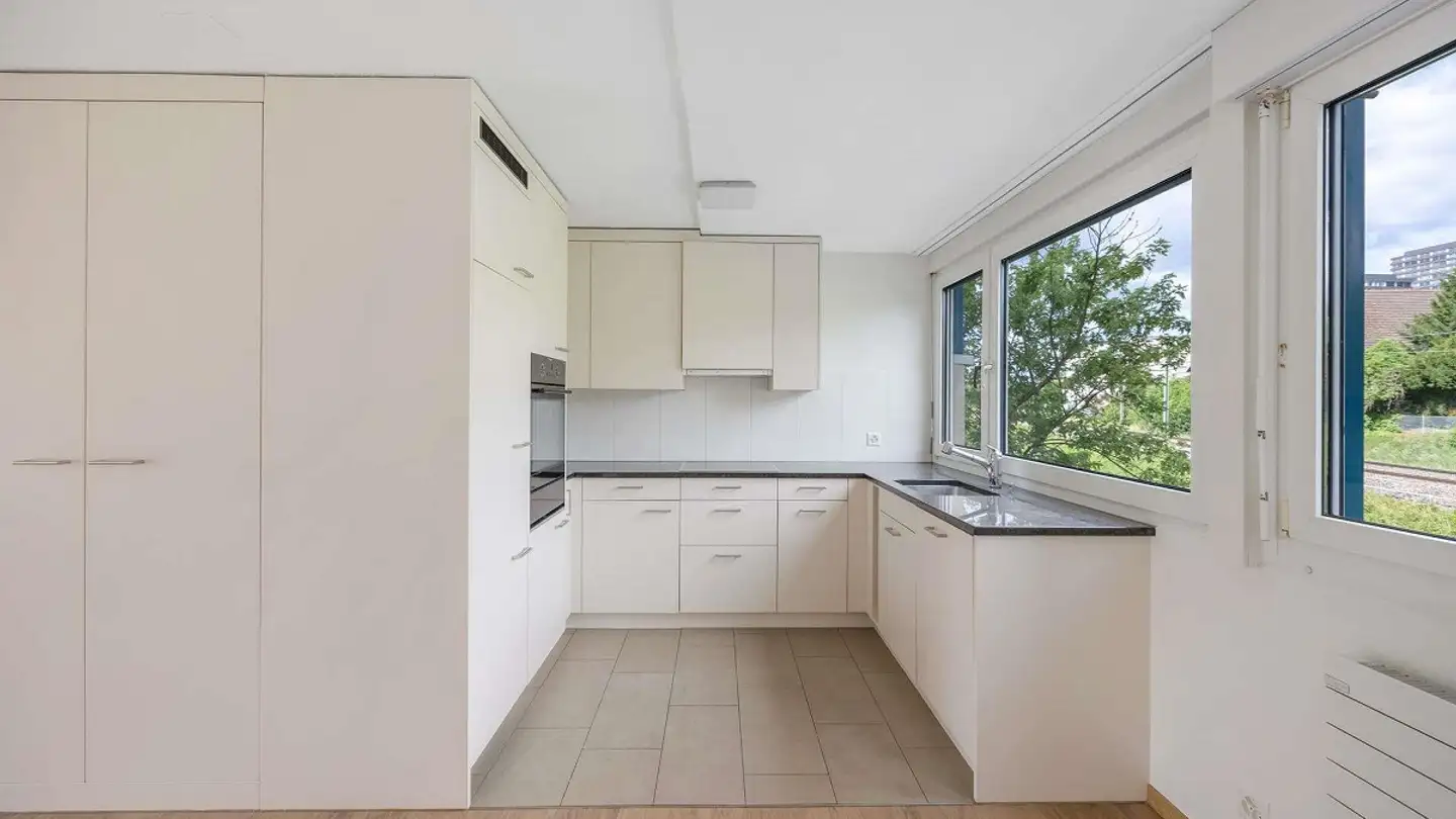 Apartment for rent - Schaffhauserstrasse 12, 8212 Neuhausen am Rheinfall - Photo 4