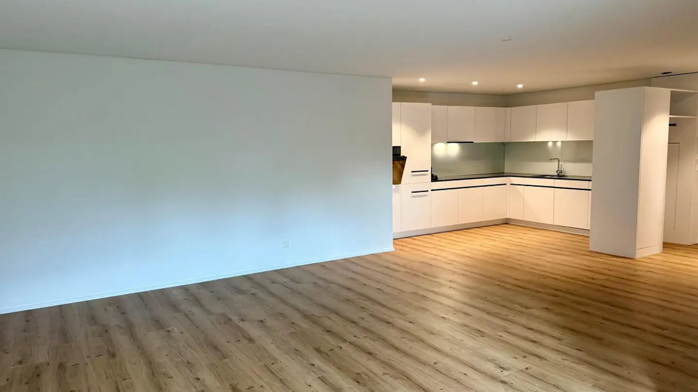 Apartment for rent - Obere Bahnhofstrasse 58, 8640 Rapperswil SG - Photo 3