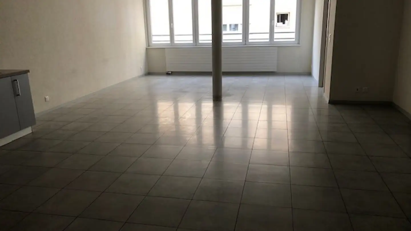Apartment for rent - Avenue Léopold-Robert, 2300 La Chaux-de-Fonds - Photo 3