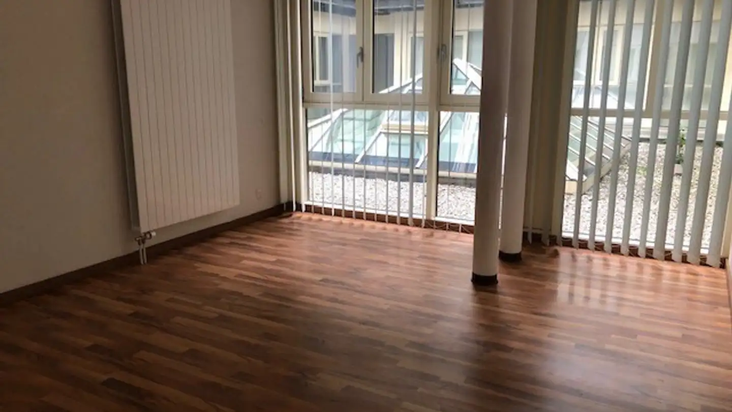 Apartment for rent - Avenue Léopold-Robert, 2300 La Chaux-de-Fonds - Photo 4