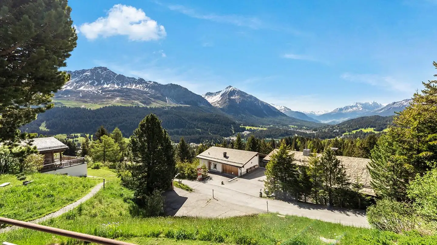 Single house for sale - 7077 Valbella
