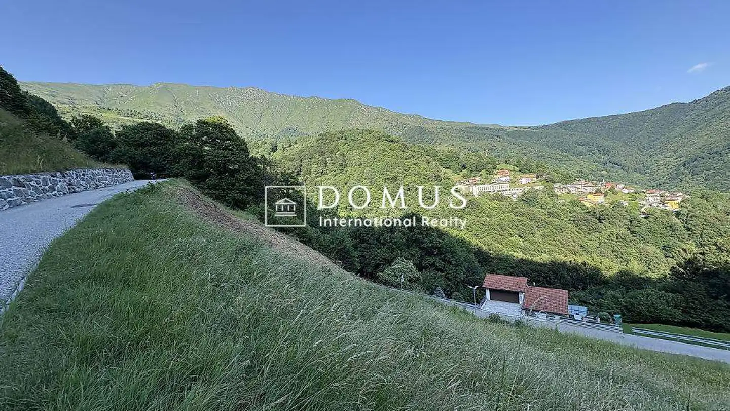 Constructible plot for sale - 6900 Lugano