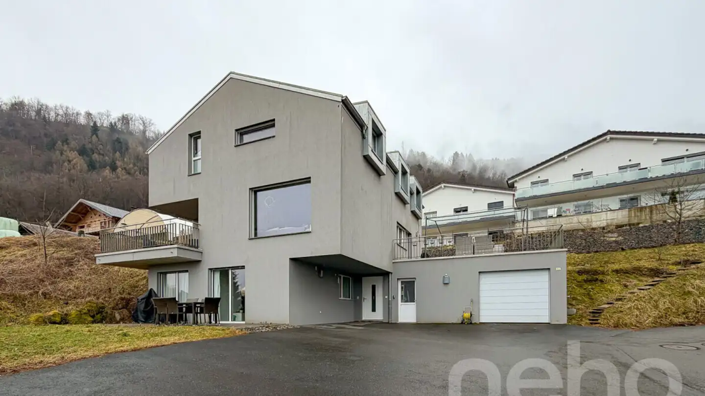 Residential building for sale - 1871 Choëx