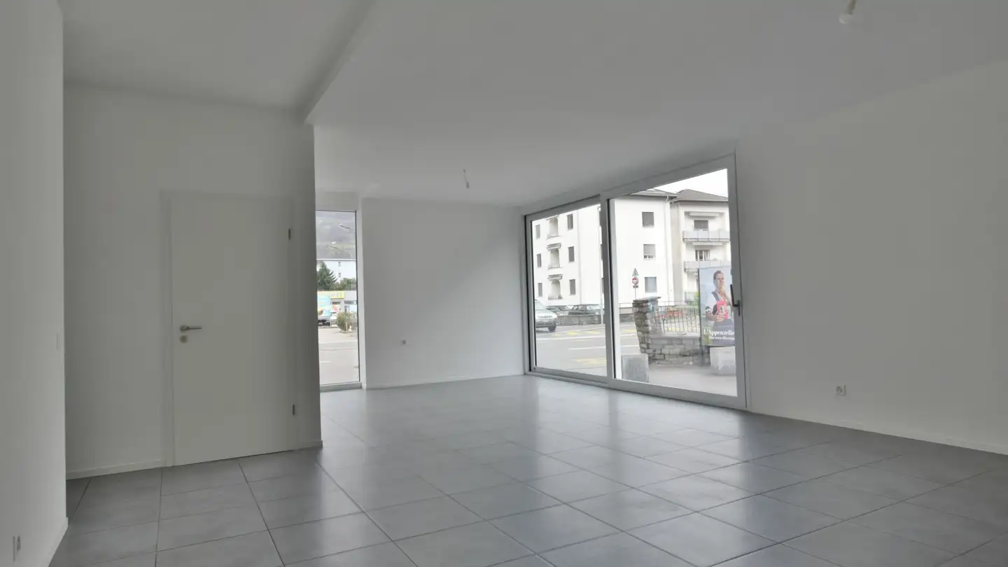 Negozio in affitto - Via San Gottardo, 6500 Bellinzona