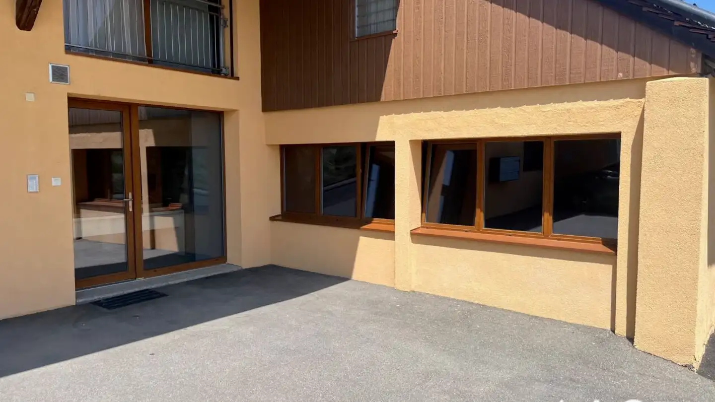 Shop for rent - Route Du Village 53, 1085 Vulliens