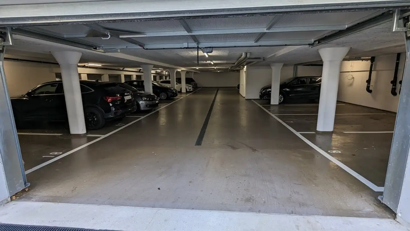 Place de parking souterraine à louer - Rosengartenstrasse 29, 9000 St. Gallen - Photo 2