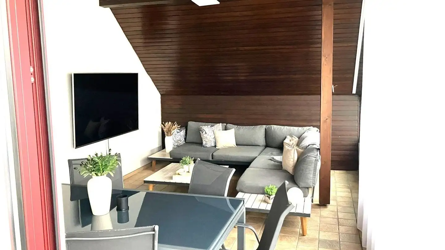 Dachgeschosswohnung mieten - Hauptstrasse 14, 4313 Möhlin