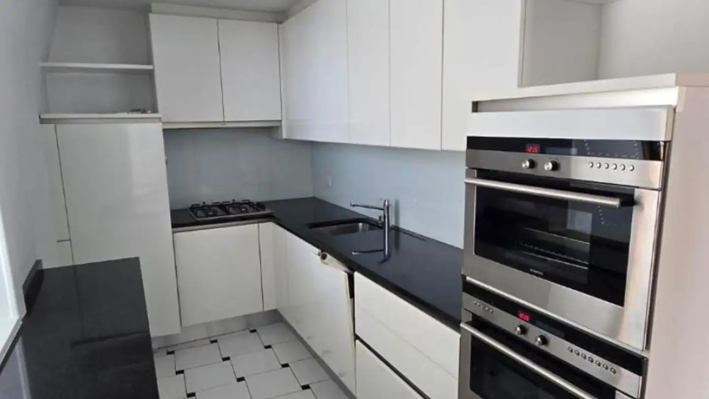 Wohnung mieten - Rue du Rocher 11, 2000 Neuchâtel - Foto 2