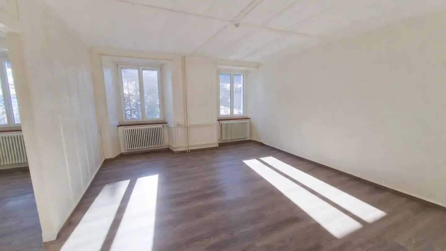 Appartement à louer - Route Des Sauges 7, 2615 Sonvilier - Photo 3