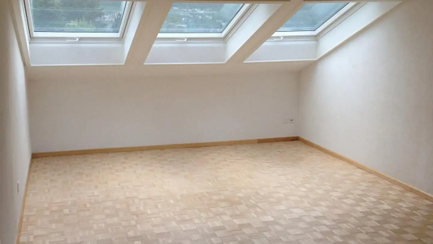 Penthouse for rent - Loëstrasse 141, 7000 Chur - Photo 2