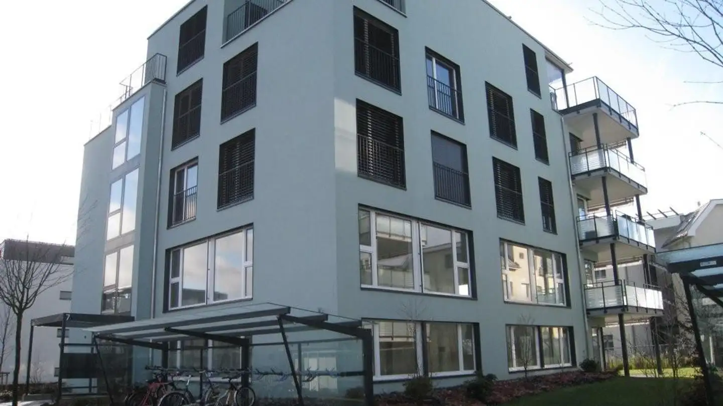 Office space for rent - Spitzengeerstrasse 7, 8606 Nänikon