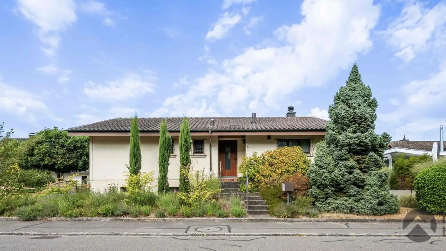 Single house for sale - Junkernbrunnenweg 6, 4657 Dulliken