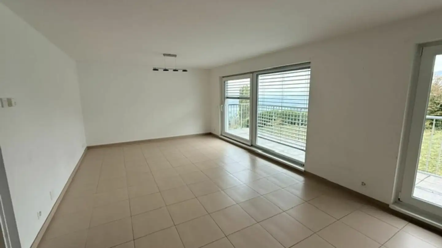 Wohnung mieten - Chemin De La Planche 5, 1423 Villars-Burquin - Foto 2