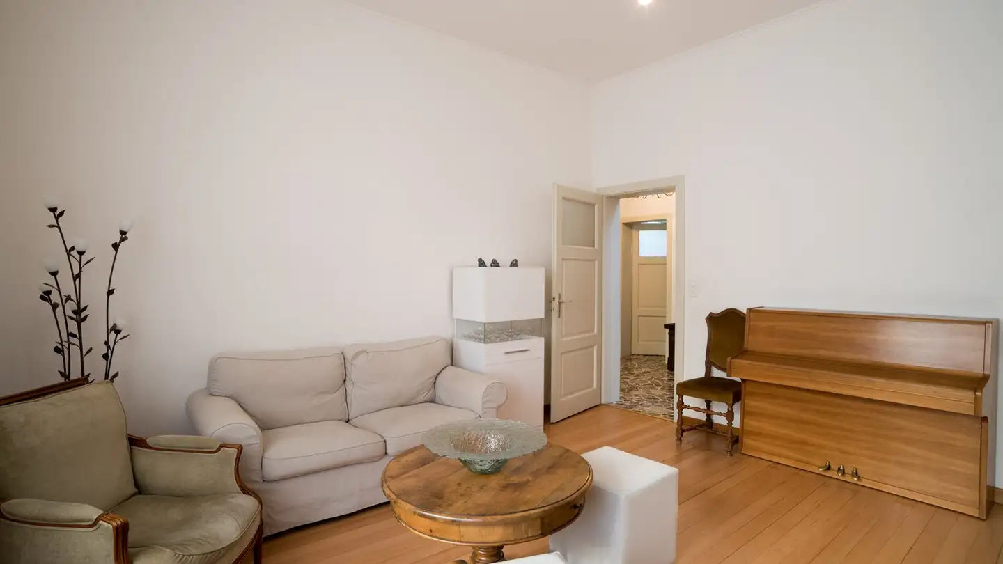 Villa for rent - Via Guglielmo Camponovo, 6830 Chiasso - Photo 3