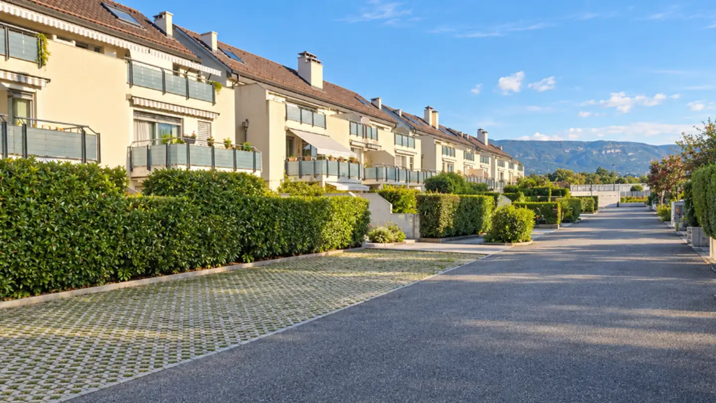 Duplex for sale - 1233 Bernex