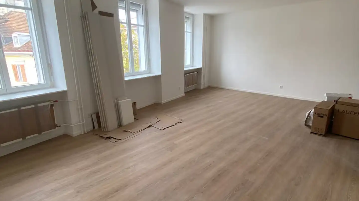 Appartement à louer - Place De La Gare 18, 2800 Delémont - Photo 3