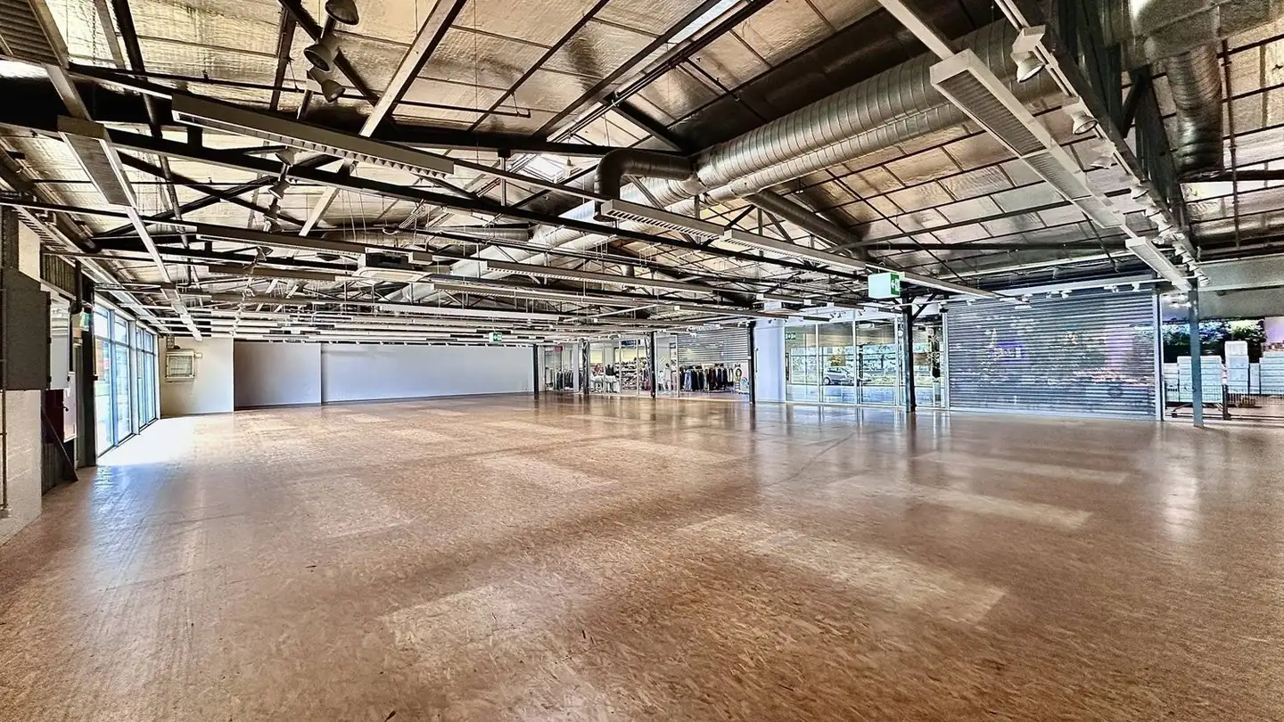 Commercial à louer - 1844 Villeneuve VD