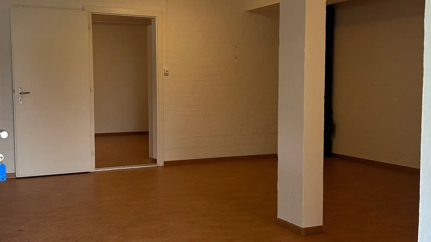 Hobby room for rent - Tennmoosstrasse, 8044 Gockhausen - Photo 3