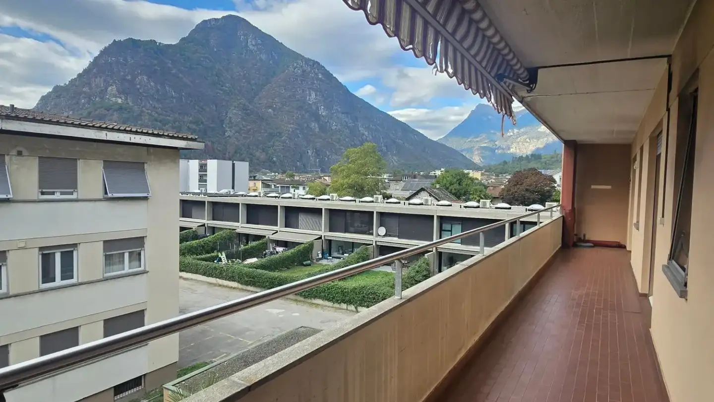 Appartement à louer - Via Pianaccio 27, 6710 Biasca