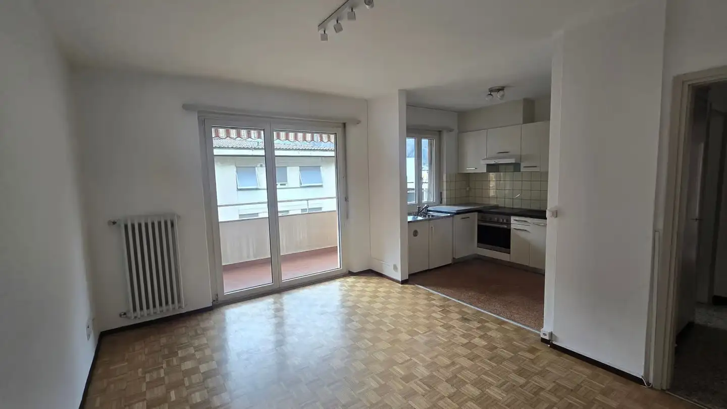 Appartement à louer - Via Pianaccio 27, 6710 Biasca - Photo 2