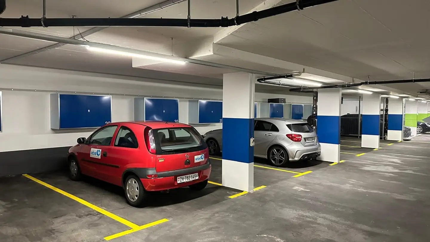 Parcheggio sotterraneo in affitto - Poststrasse 1, 8134 Adliswil - Foto 3