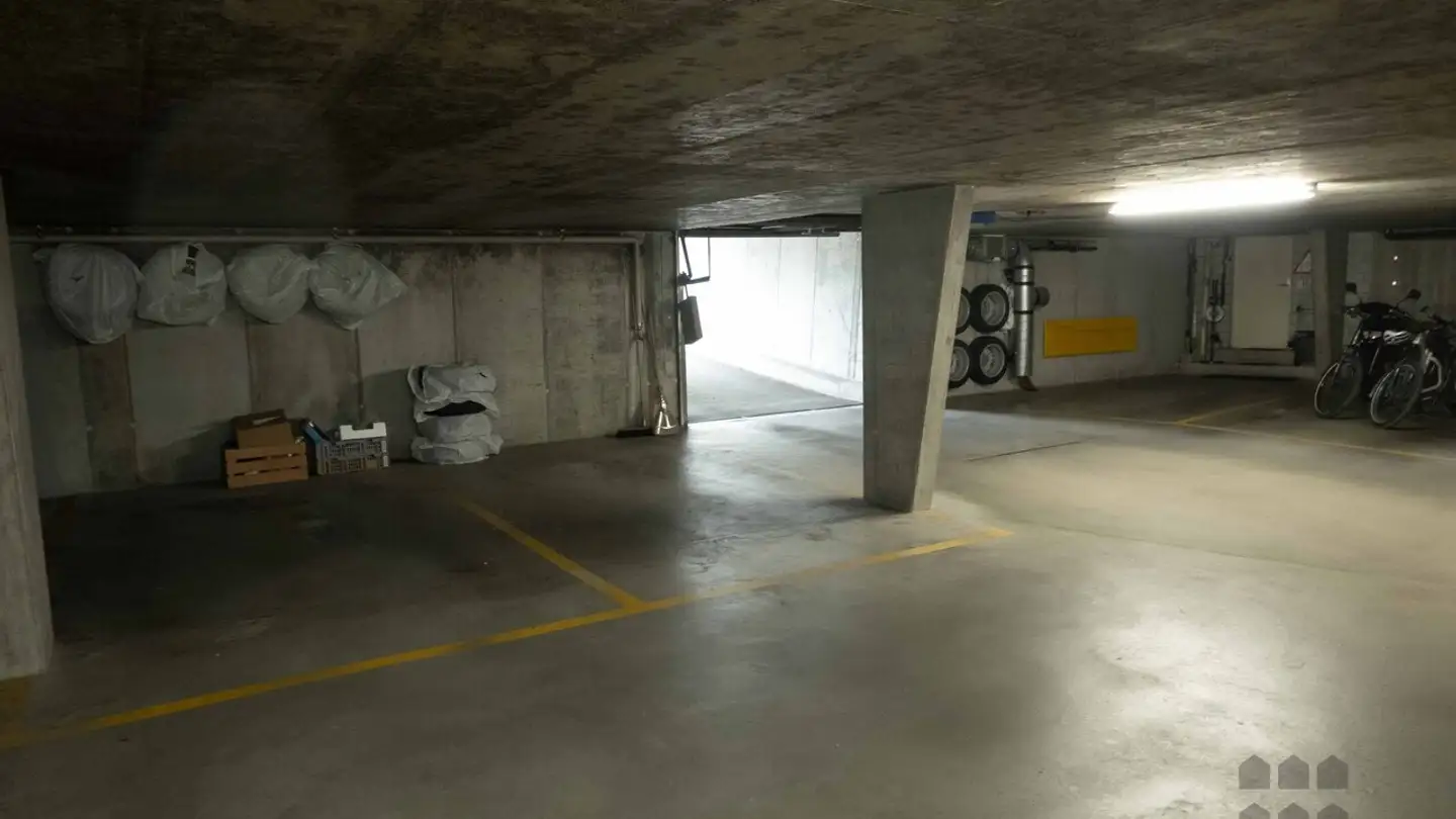 Indoor parking space for sale - Byfangstrasse 3, 2552 Orpund - Photo 3