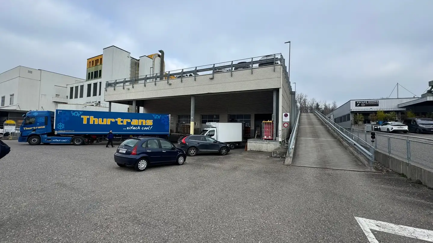 Industrial property for rent - Steinackerstrasse 39, 8302 Kloten