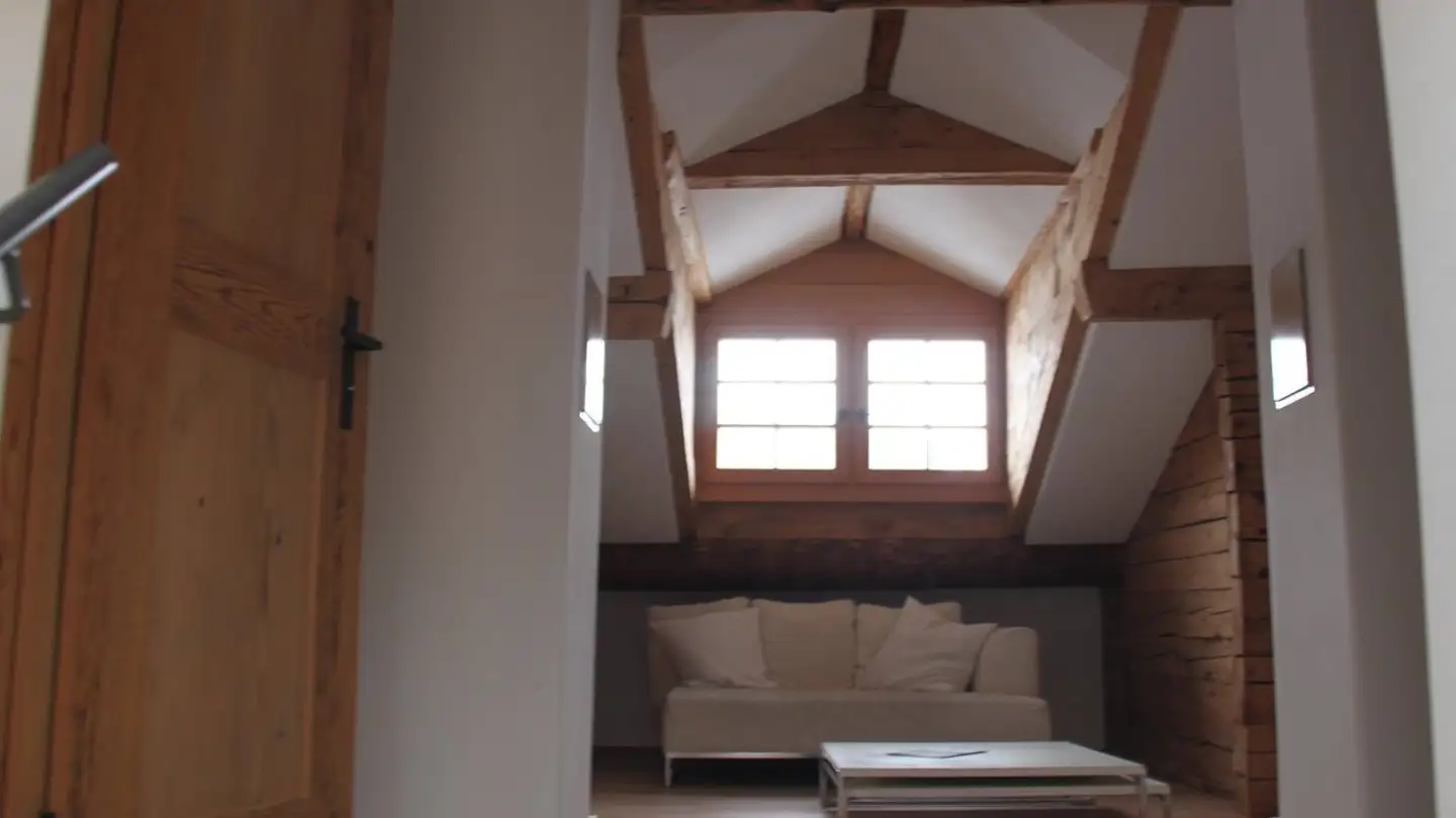 Attique à louer - Via Foppas 35, 7186 Segnas - Photo 2