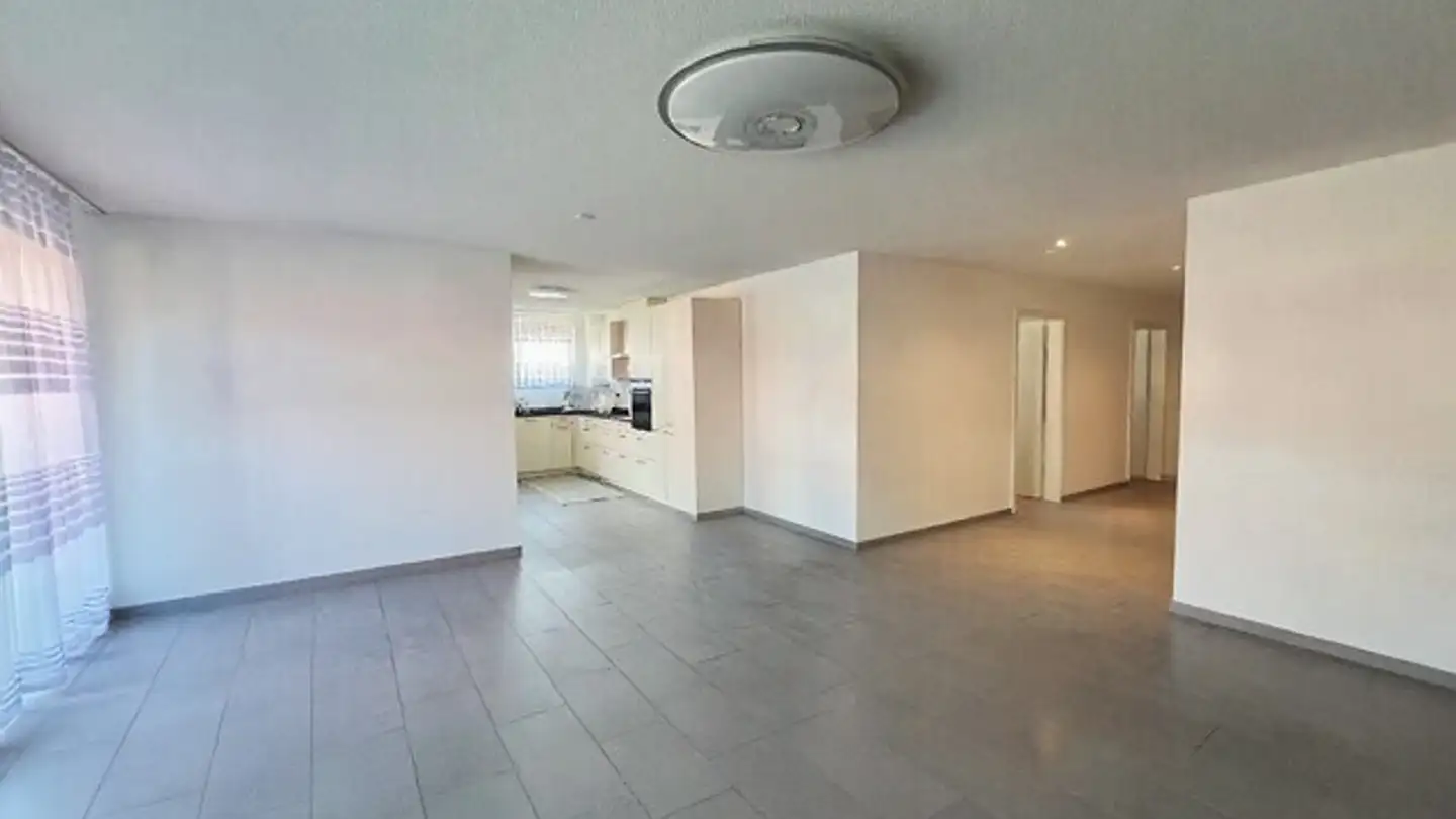 Wohnung kaufen - Hinterfeldstrasse, 4242 Laufen