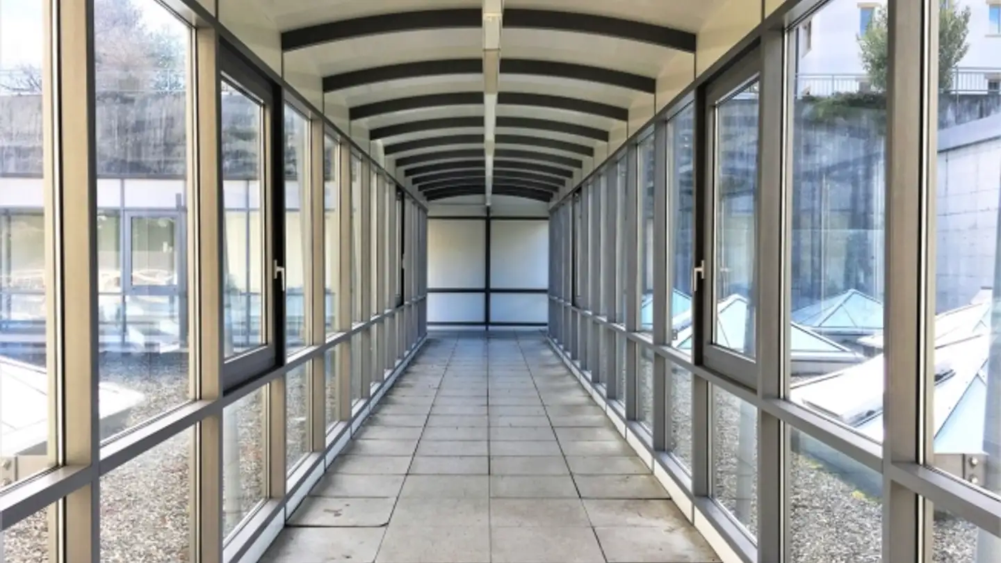 Office space for rent - Rue Des Draizes 3, 2000 Neuchâtel - Photo 2