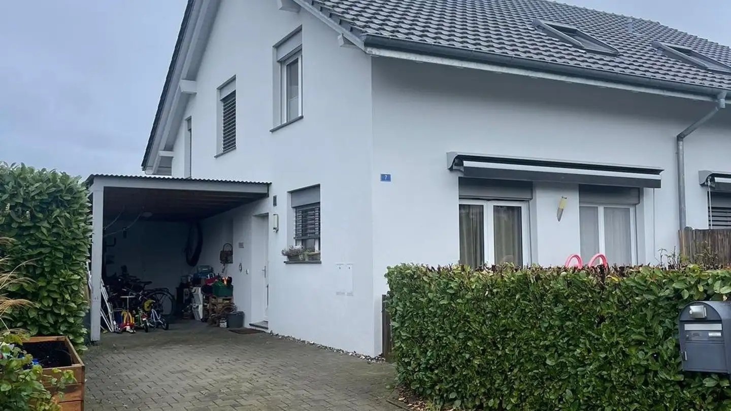 Semi-detached house for rent - Jordil 15, 1795 Courlevon