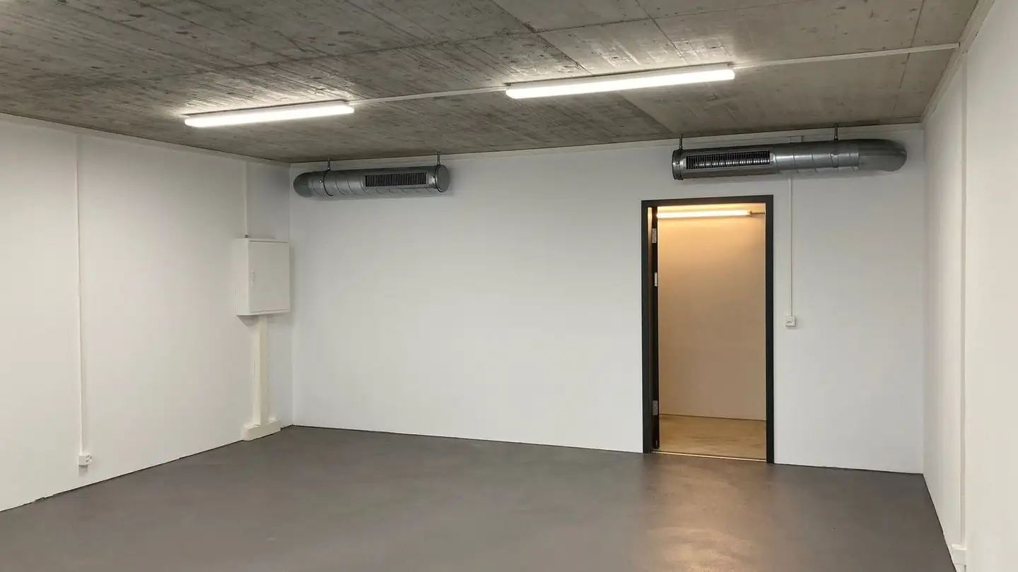Office space for rent - Am Wasser 3, 8600 Dübendorf - Photo 2