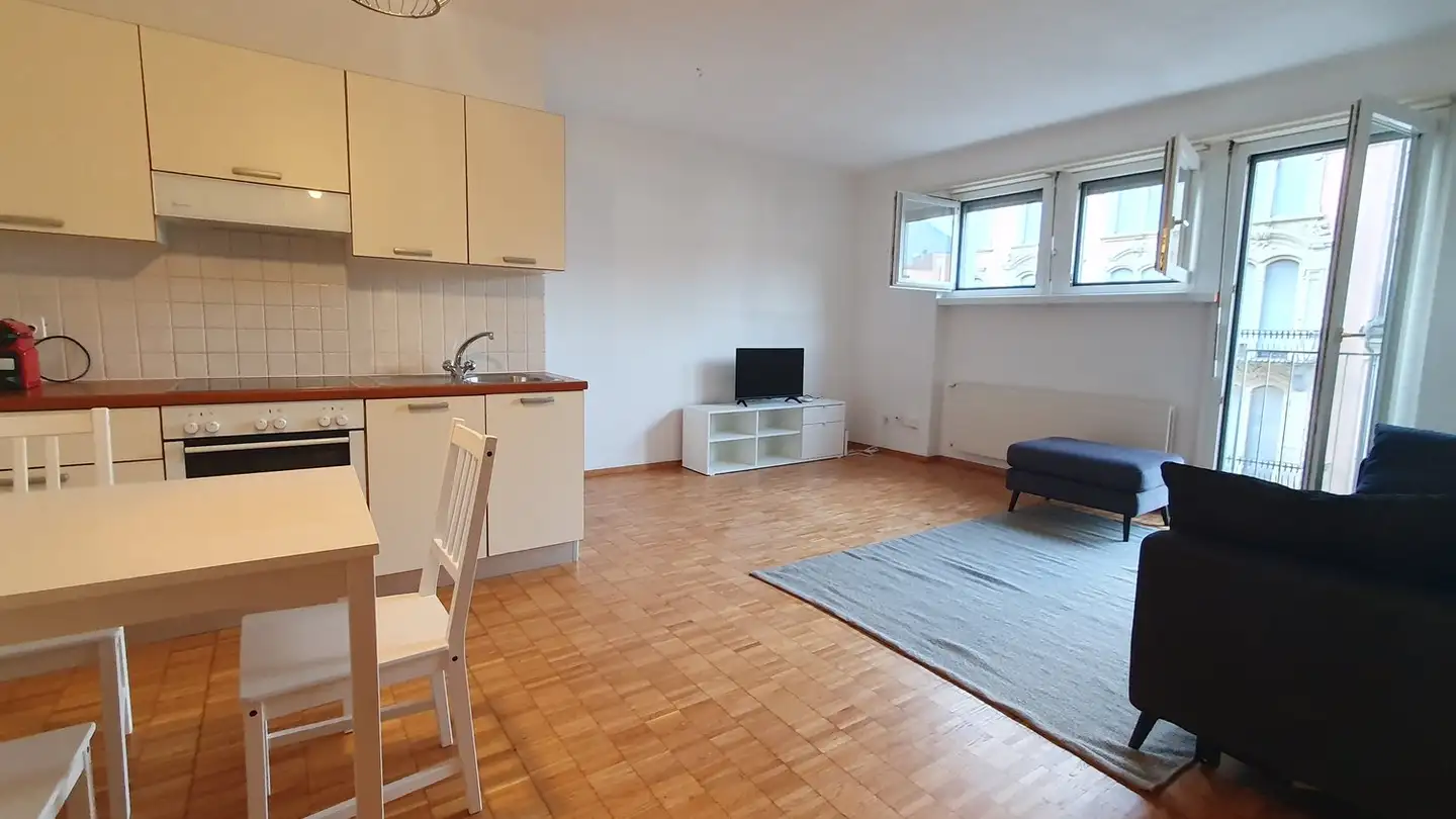 Appartement à louer - Via Dei Pedroni 2, 6830 Chiasso