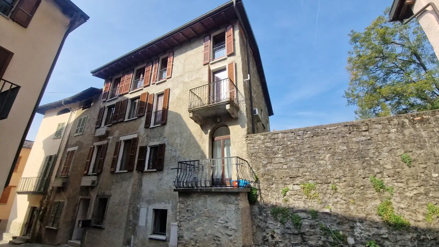 Appartement à louer - 6818 Melano