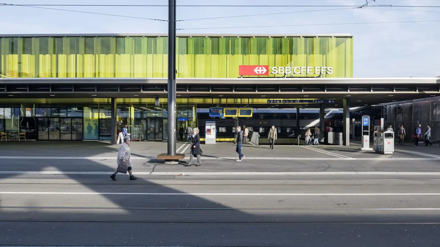 Shop for rent - Hofwiesenstrasse 363, 8050 Zürich
