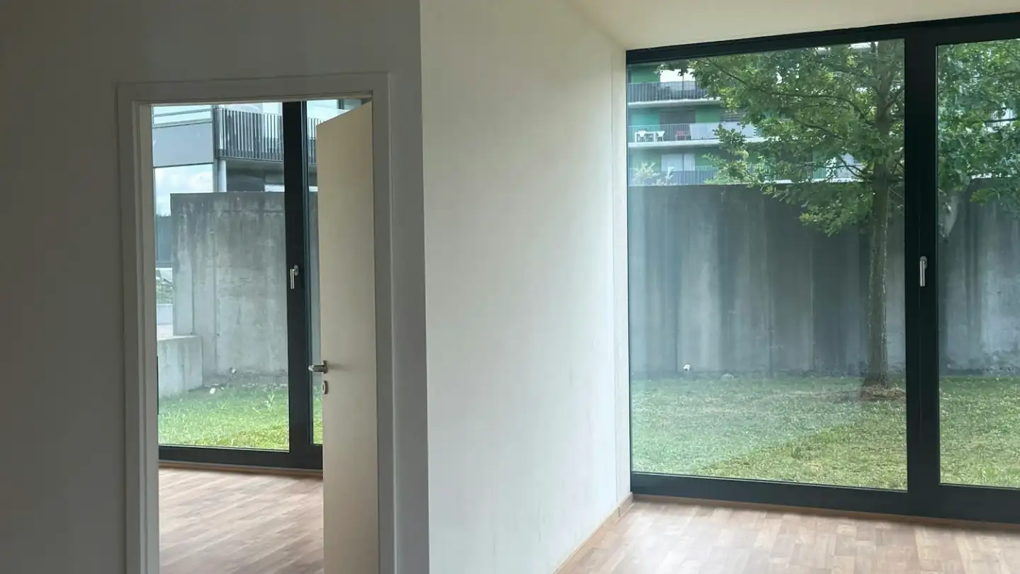 Commercial à louer - Kreuzäckerstrasse 3, 8957 Spreitenbach - Photo 3
