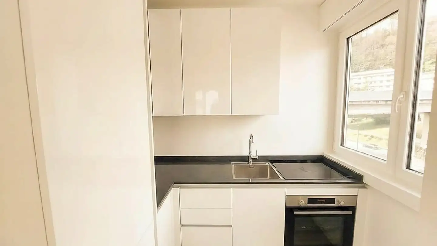 Apartment for rent - Via Franco Zorzi 41, 6900 Paradiso - Photo 4