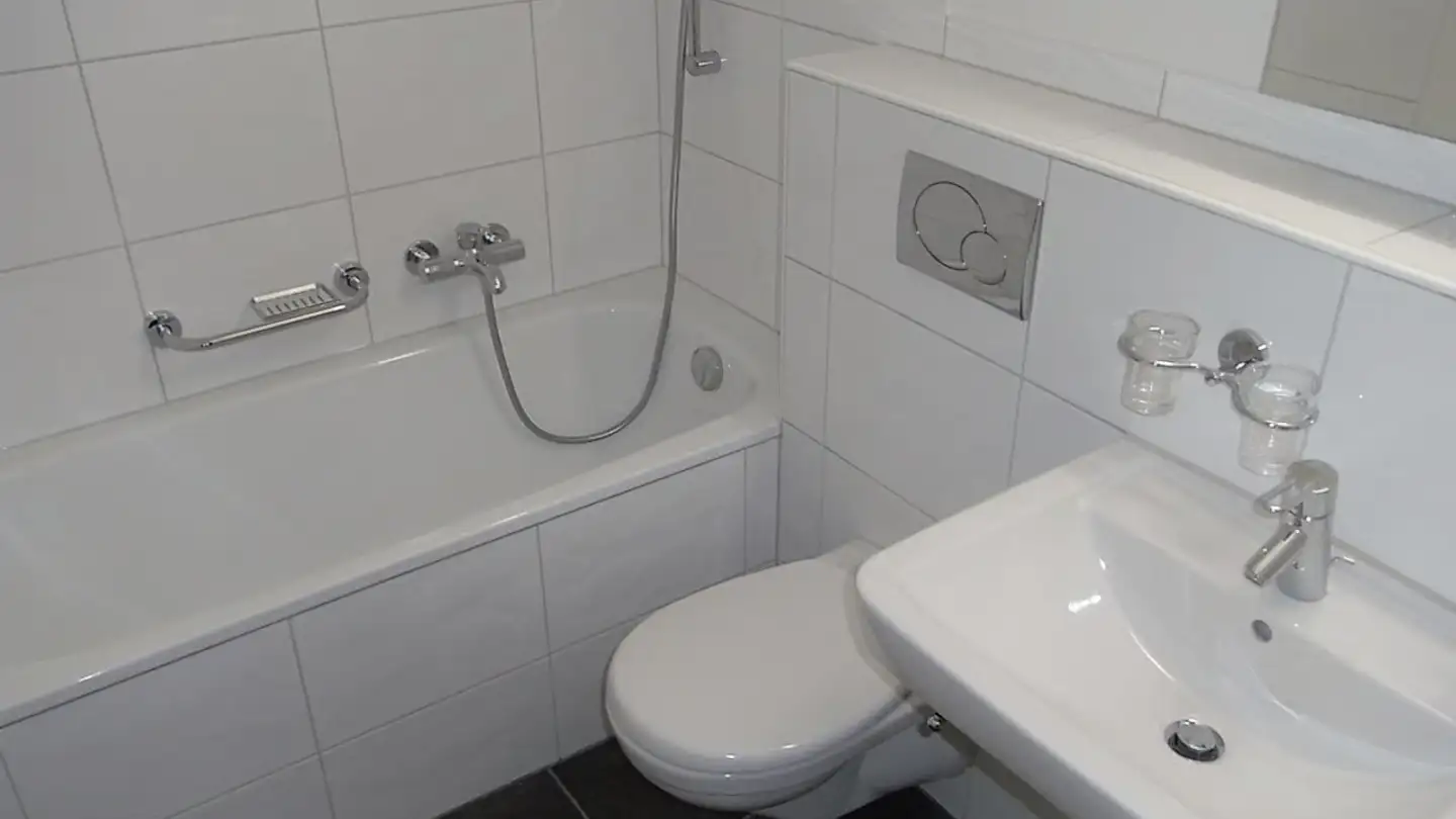 Apartment for rent - Rue De Gottstatt / Gottstattstrasse 59, 2504 Biel/Bienne - Photo 4