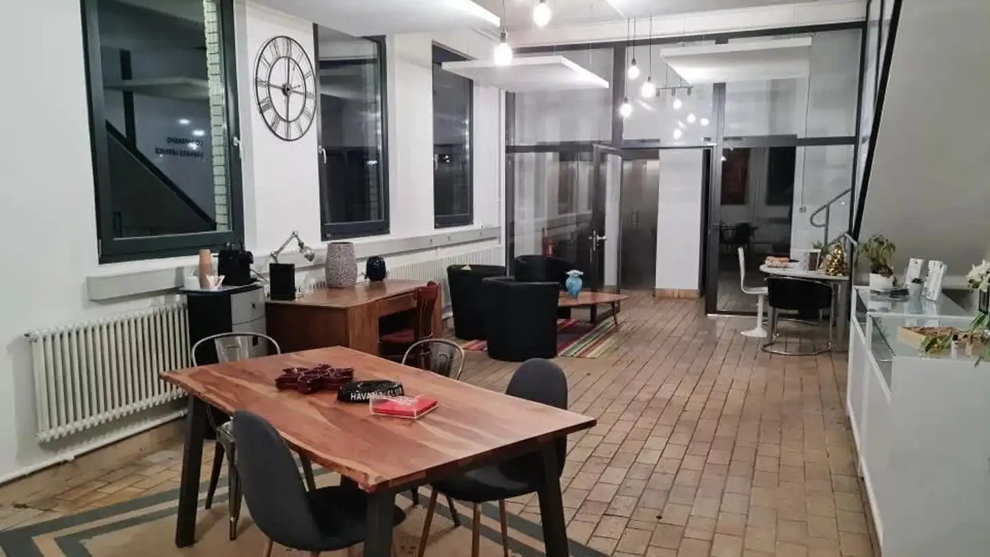 Gewerbe kaufen - 2900 Porrentruy