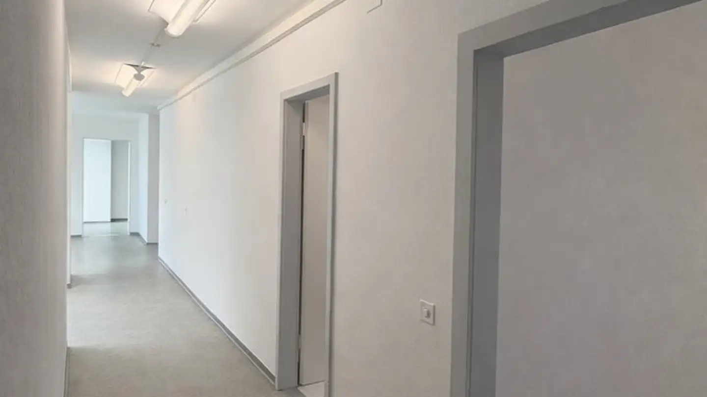 Bureau à louer - Kirchstrasse 5, 8953 Dietikon - Photo 3