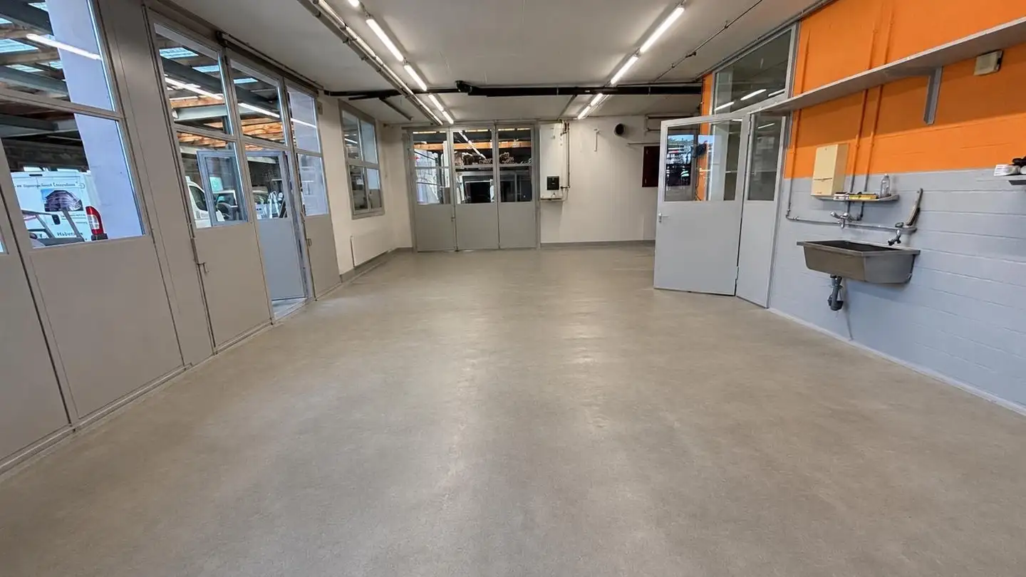 Commercial for rent - Bifang 1, 6145 Fischbach LU