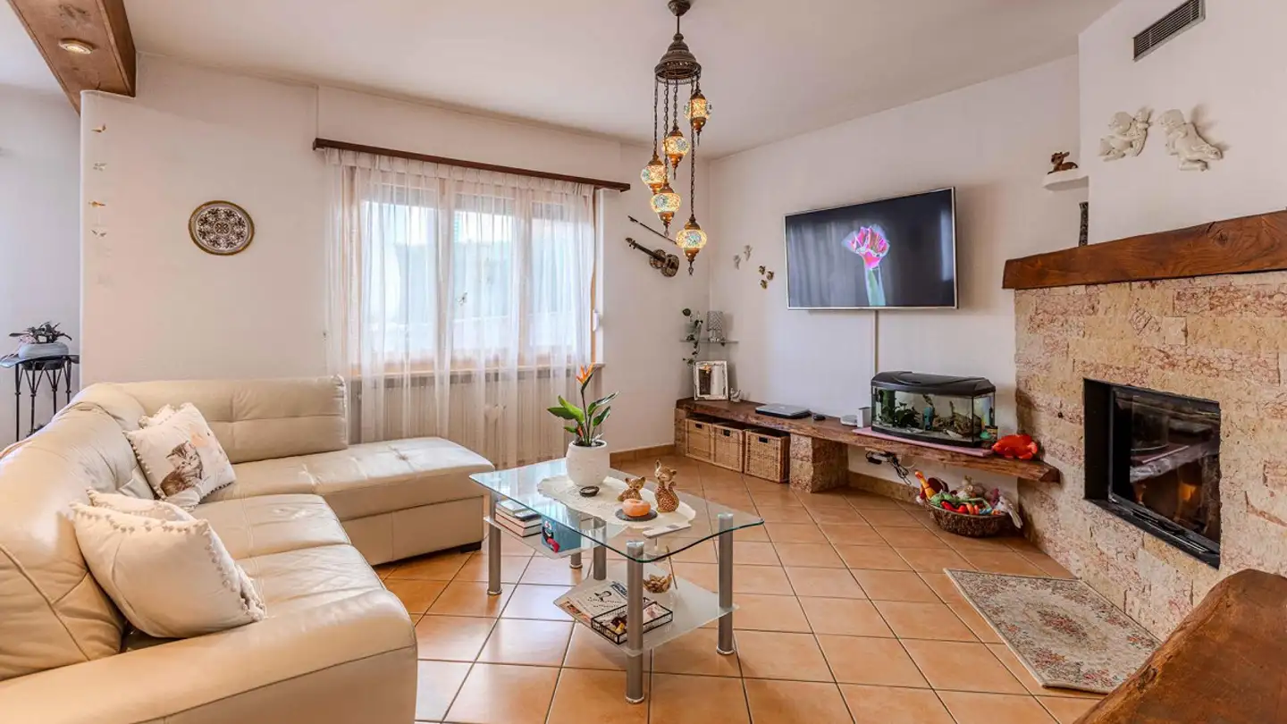 Einfamilienhaus kaufen - 6937 Breno