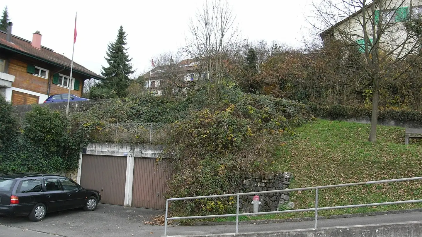 Garage individuel à louer - 5023 Biberstein