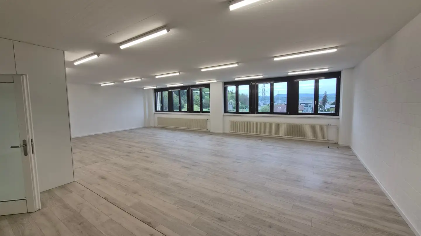 Bürofläche mieten - Unterdorfstrasse 4, 5212 Hausen AG - Foto 2