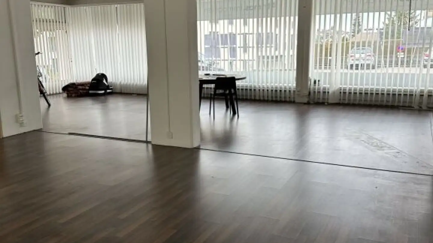 Gewerbe mieten - Flawilerstrasse, 9242 Oberuzwil - Foto 4