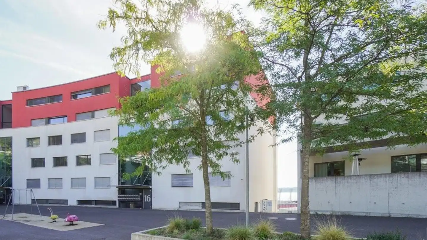 Loft in affitto - Espace de l'Europe 16, 2000 Neuchâtel