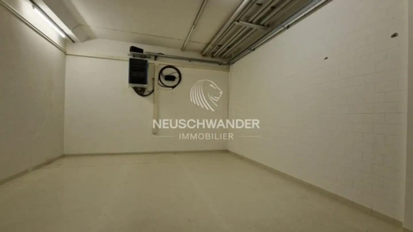 Mixed-use building for rent - Rue Du Jura, 2800 Delémont