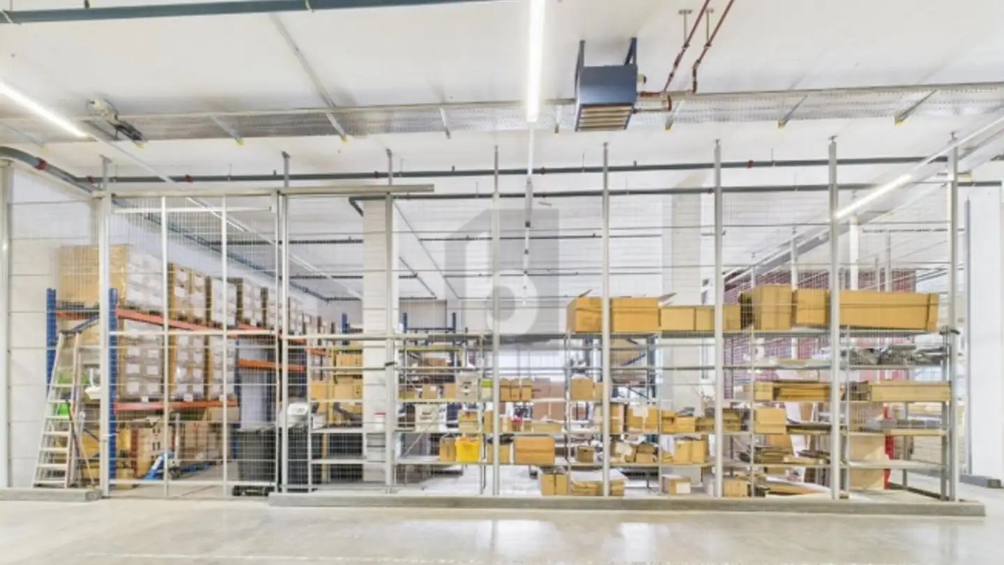 Spazio ufficio in affitto - 4133 Pratteln